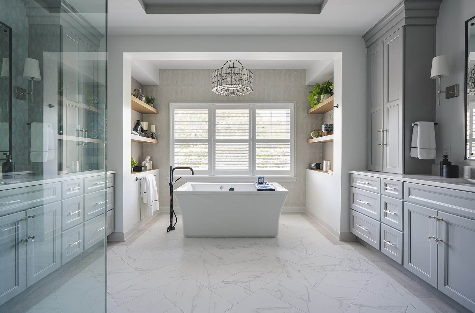 Bathroom Remodeling Bellevue Best Contractors Near me - Affordable bathroom remodeling contractors offering complete shower, bathtub, tub and jacuzzi remodel services with average cost estimates